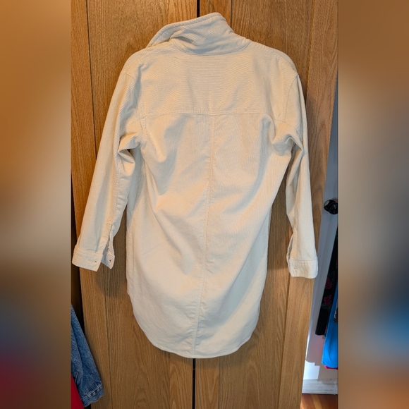 GAP Beige Button-Up Jacket - Picture 3 of 5